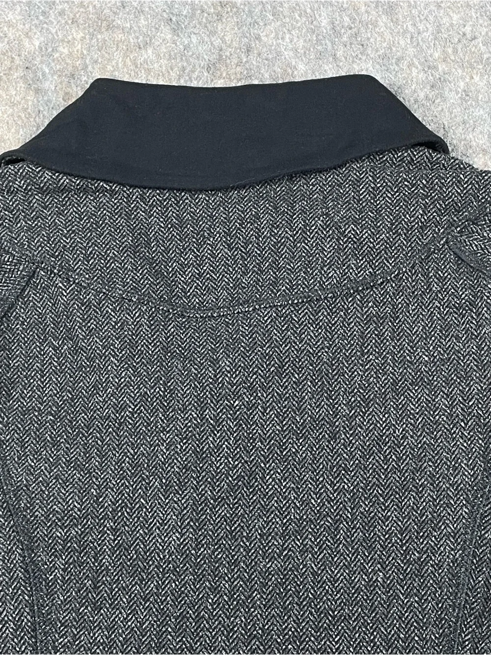Lululemon Think Fast Pullover Heathered Herringbone Black Athletic Outdoors Sz 6